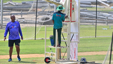 Spin Bowling Machine.jpg