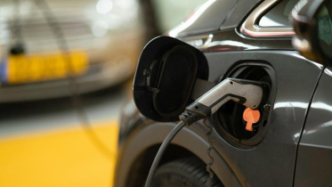 Ed2-EV-charging.jpg