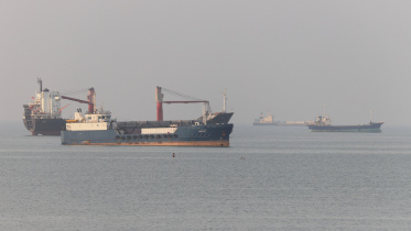 Vessels anchored near the Strait of Hormuz off the coast of Bandar Abbas, Iran, on June 21.jpg