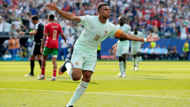 France beat Morocco 2-0