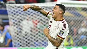 2026-07-14T211248Z_1121115804_UP1EM7E1MXA59_RTRMADP_3_SOCCER-WORLDCUP-FRA-ESP.JPG
