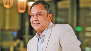Zahid Hasan reunites with Raz after eight years for ‘Pothhara Mon’