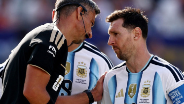Vinicis-Messi.jpg