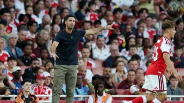 2026-08-12T193515Z_1991776119_UP1EM8C1IEQ9T_RTRMADP_3_SOCCER-FRIENDLY-ARS-COM.JPG