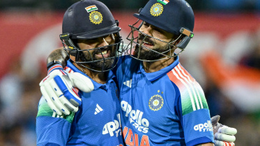 AFP__20251025__79YQ49X__v4__HighRes__TopshotCricketAusInd.jpg