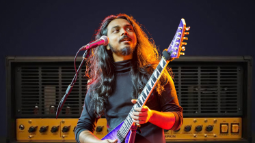 Faruque Hossain guitarist.png
