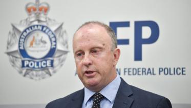 000_V868U - Copy.jpg