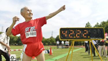 105-yr-old-sprinter-web.jpg