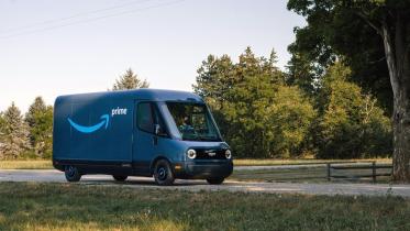 2- Amazon debuts its first fully electric delivery vehicle.jpg