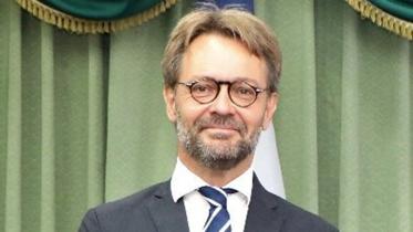 French envoy web.jpg