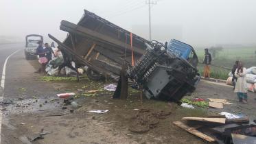 tangail-road-crash (1).jpg