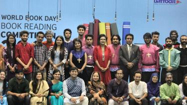 World book day, group photo.jpg