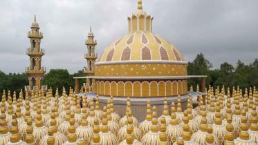 Domes-mosque.jpg