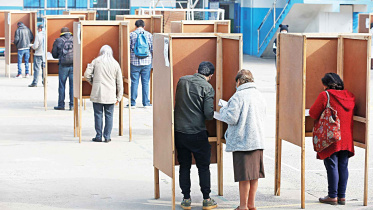 Chileans-vote.jpg