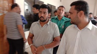 Abrar roommate-Mizanur-wb.jpg