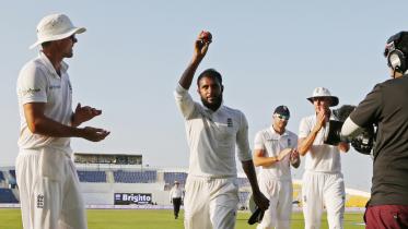 Adil Rashid.jpg