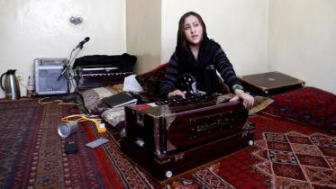 afg singer_reuters.JPG