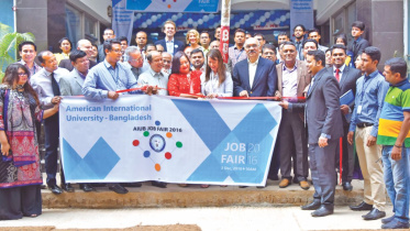 AIUB holds Job Fair 2016