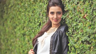 Ami Tomar Hotey Chai