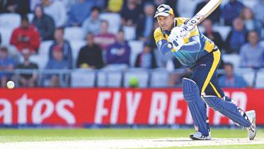 Angelo Mathews.jpg