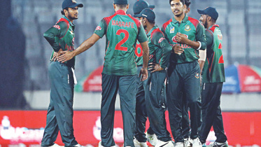 Bangladesh captain Mashrafe Bin Mortaza.jpg