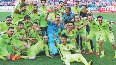 Barcelona players.jpg