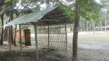 Miscreants forcibly constructed Club house in the School Land -