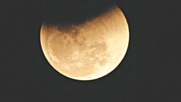 red blue moon