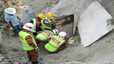 Bnagladesi workers.JPG