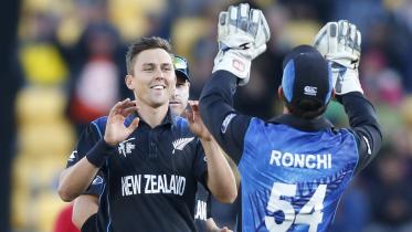 Trent Boult on fire