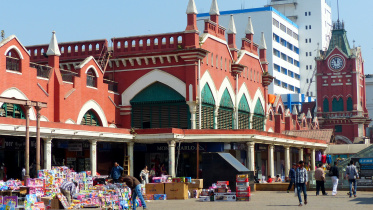 Calcutta_New_Market_(14652777729).jpg