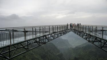 China-glass-skywalk.jpg