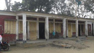 Classes hampered 1.jpg