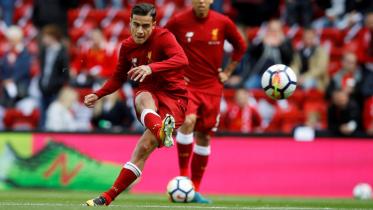 Coutinho warms up.JPG