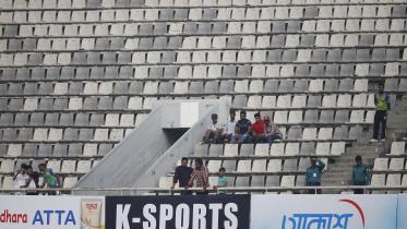 Crowd.jpg