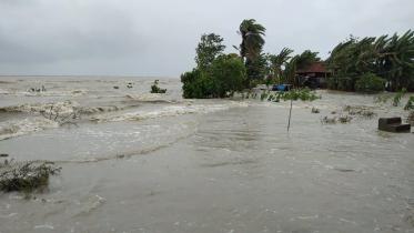 Cyclone Amphan-photo.jpg