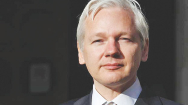 date with Assanger.jpg