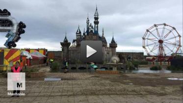 dismaland-2-WEB-.jpg