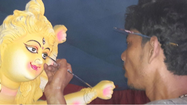 Durga final touch.jpg