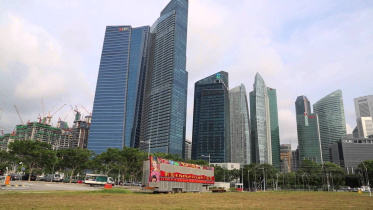 Expat workers singapore.jpg