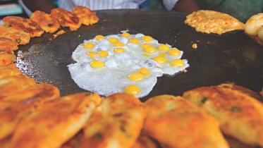 Food bonanaza in the camp