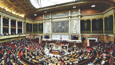 French MPs vote.jpg