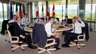 G7-meeting-world-leaders.jpg