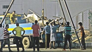 greek goddess removed.jpg