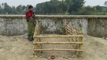 Sex worker in Daulatdia