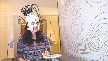 helmet scanner.jpg