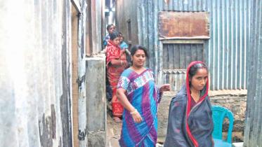 Hindu families face difficulty.jpg