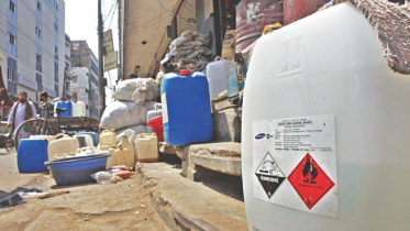 illegal chemical factories in Old Dhaka