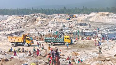 illegal stone extraction.jpg