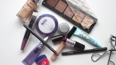 makeup tools